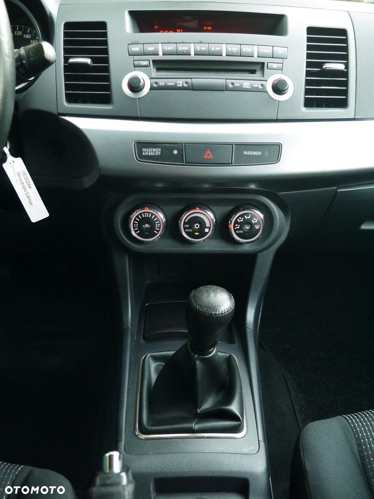 Mitsubishi Lancer 1.6 ClearTec XTRA - 22