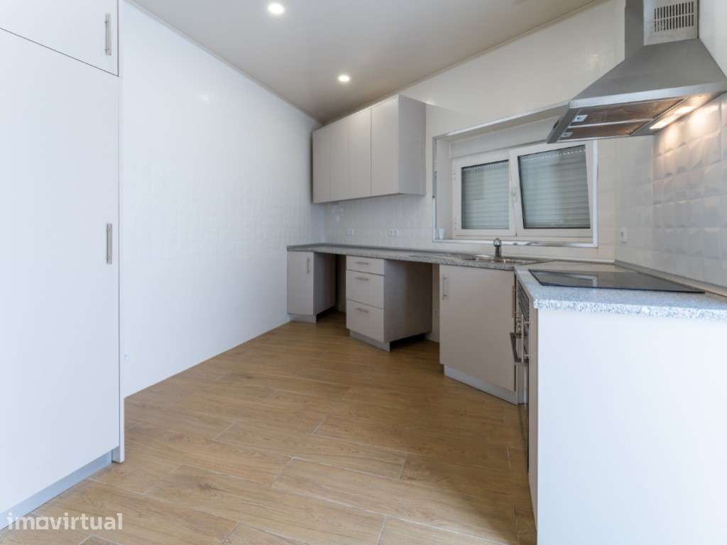 Moradia Geminada Nova Térrea com 3 Quartos em Benedita, Alcobaça. - Grande imagem: 5/45