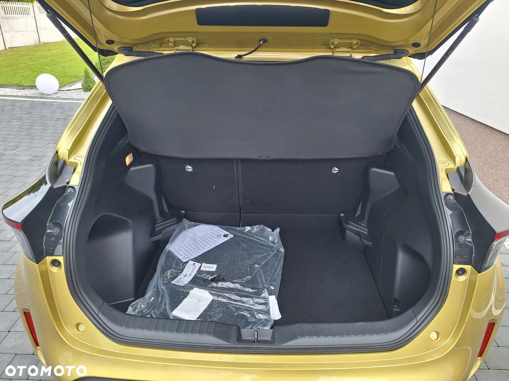 Toyota Yaris Cross Hybrid 1.5 Comfort - 31