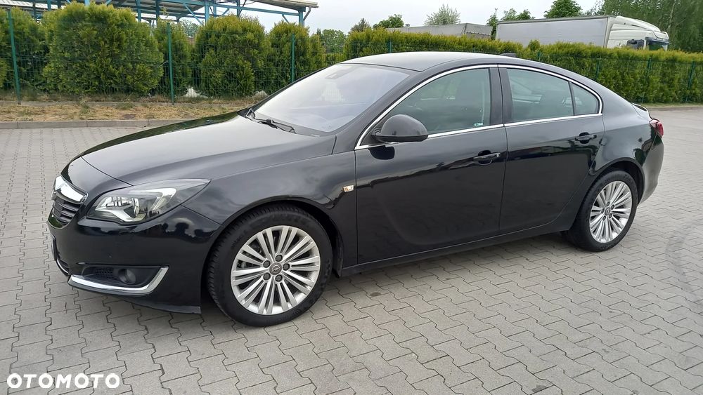 Opel Insignia - 16