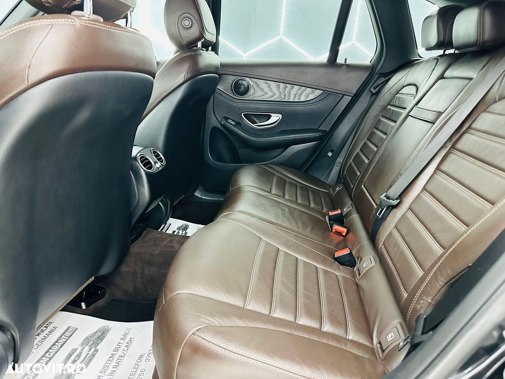 Mercedes-Benz GLC - 16