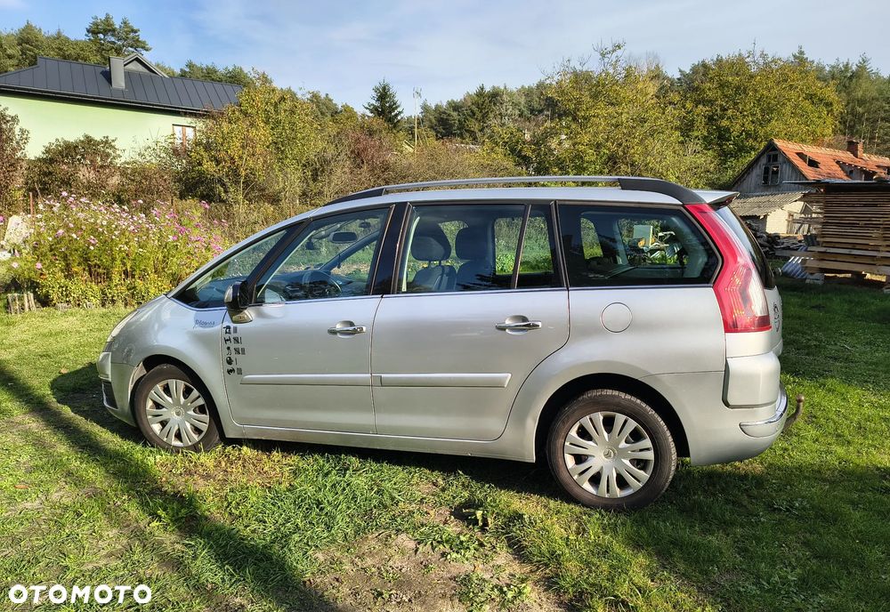 Citroen C4 Grand Picasso 2011 photo 2