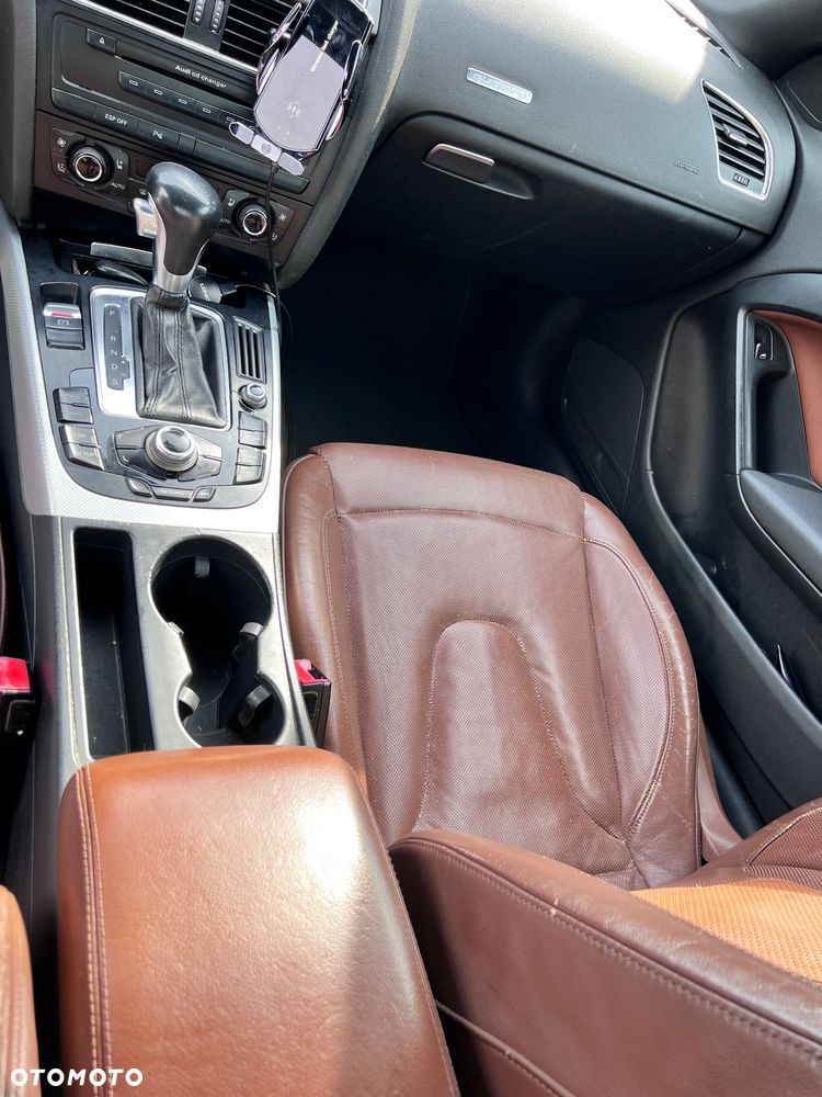 Audi A5 Coupé 2.7 TDI Multitronic - 24