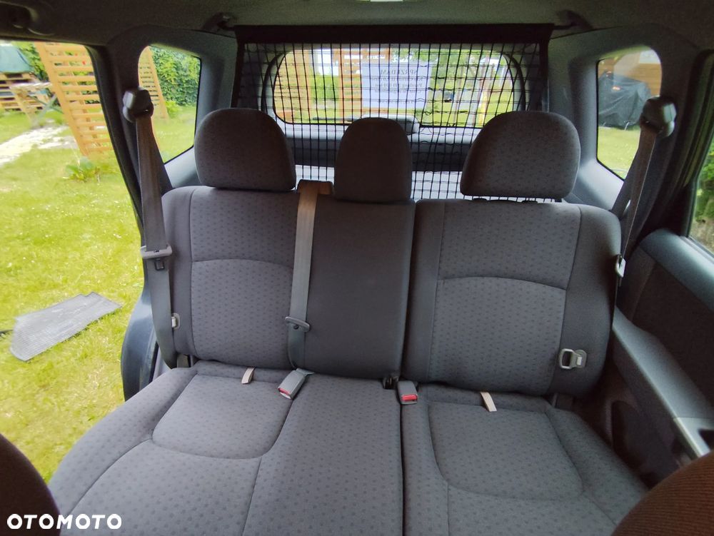 Kia Carens 2.0 CRDi EX - 19