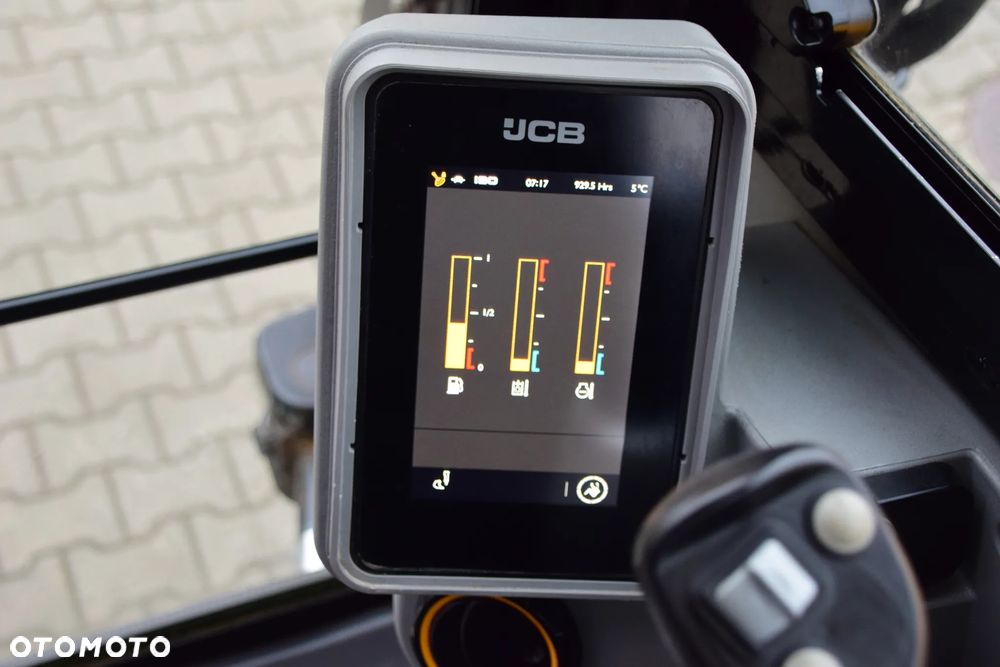 JCB 86C-2 T.A.B. - 26