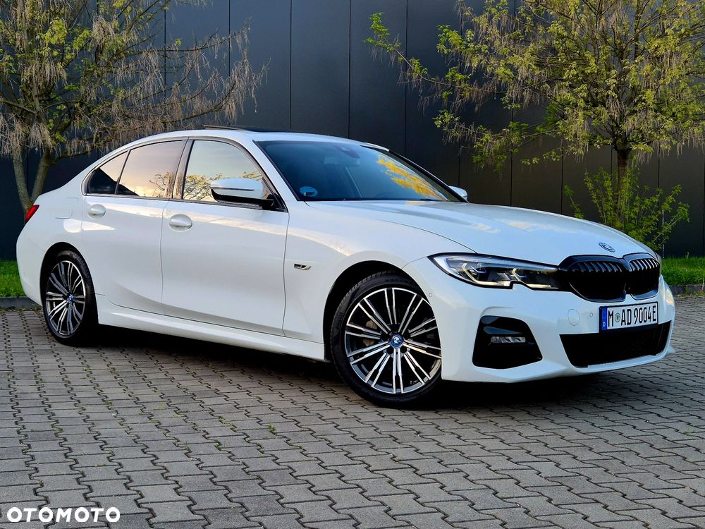 BMW Seria 3 330e M Sport - 7