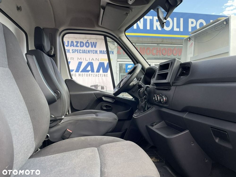 Renault Master - 17