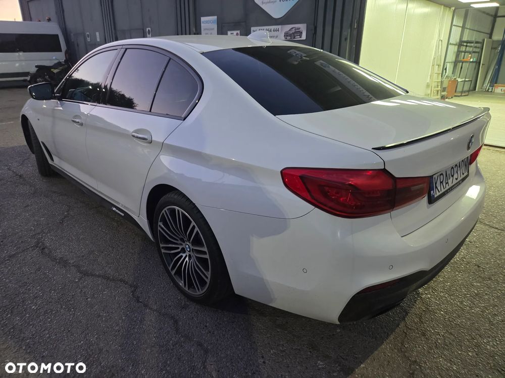 BMW Seria 5 520d Efficient Dynamics M Sport sport - 4