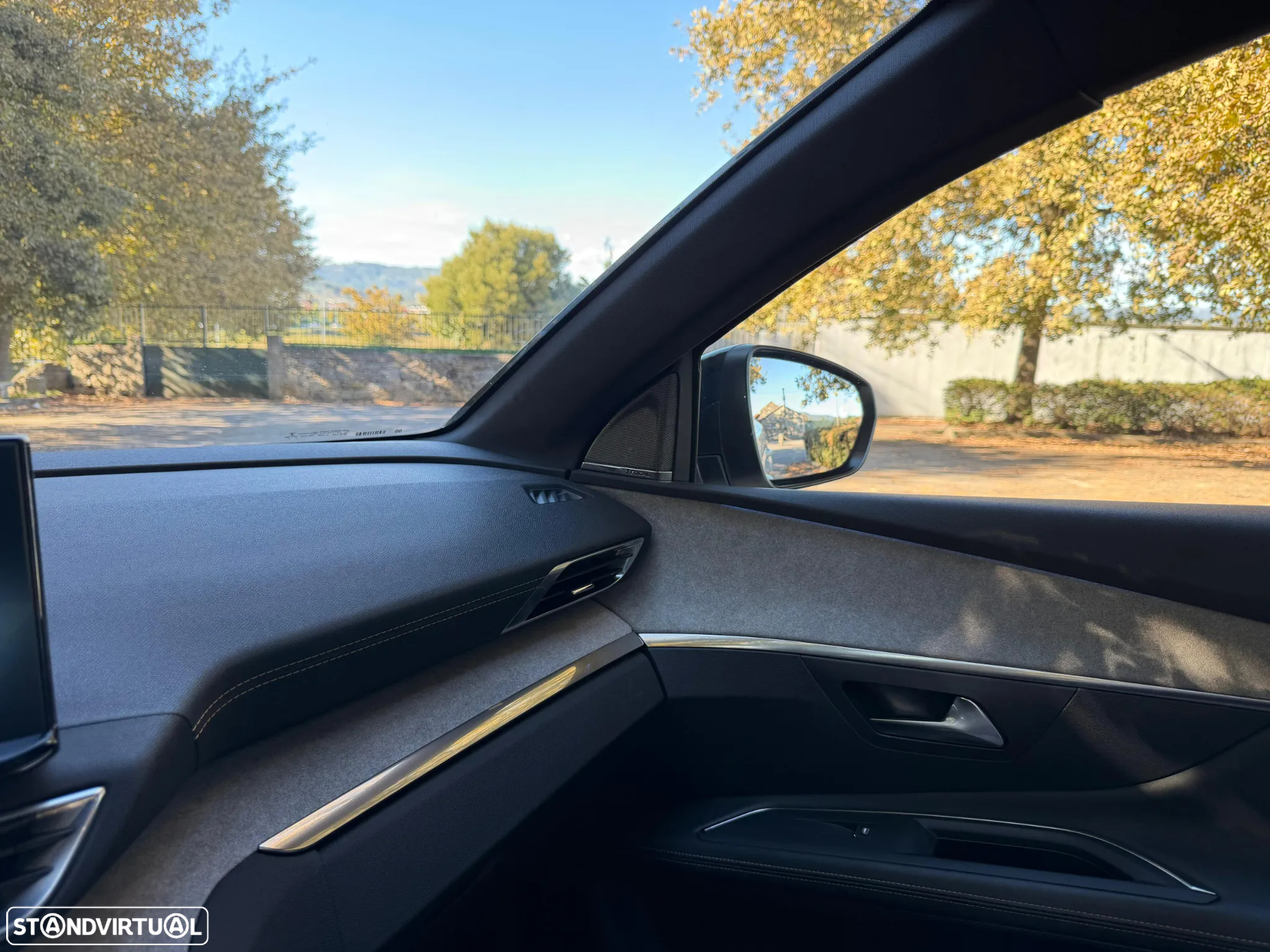 Peugeot 3008 1.6 Hybrid4 GT Pack e-EAT8 - 22