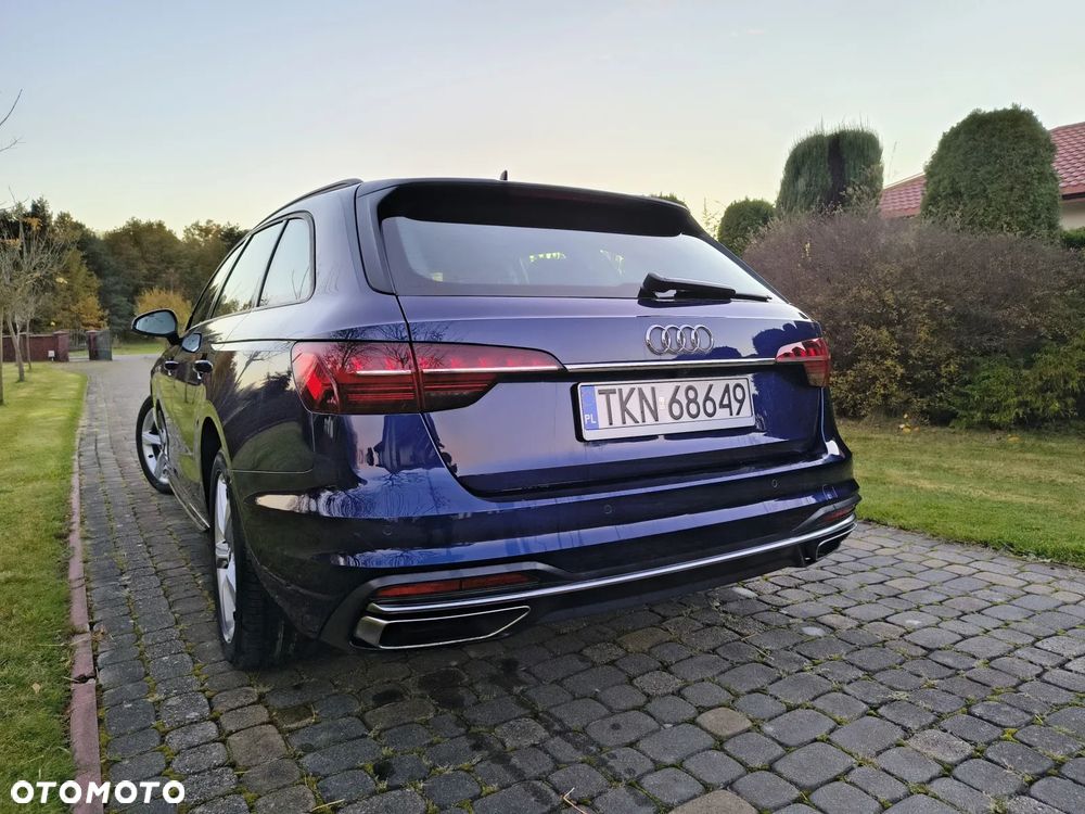 Audi A4 Avant 2.0 TDI ultra S tronic - 31