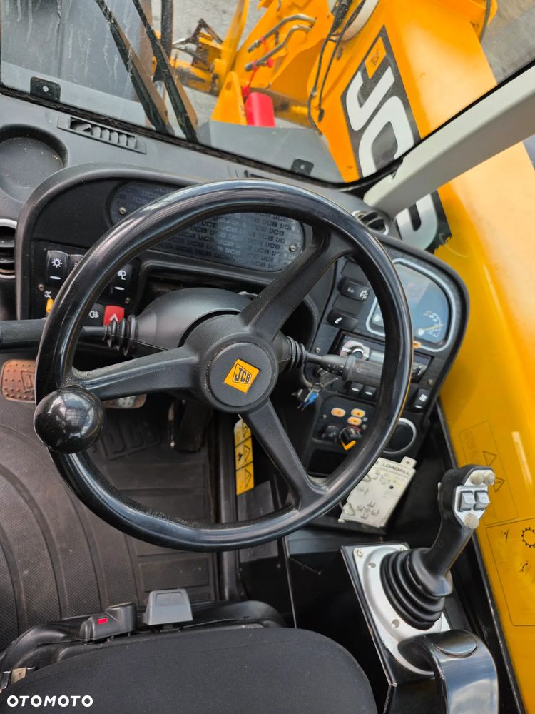 JCB 536-60 AGRI PREMIER - 8
