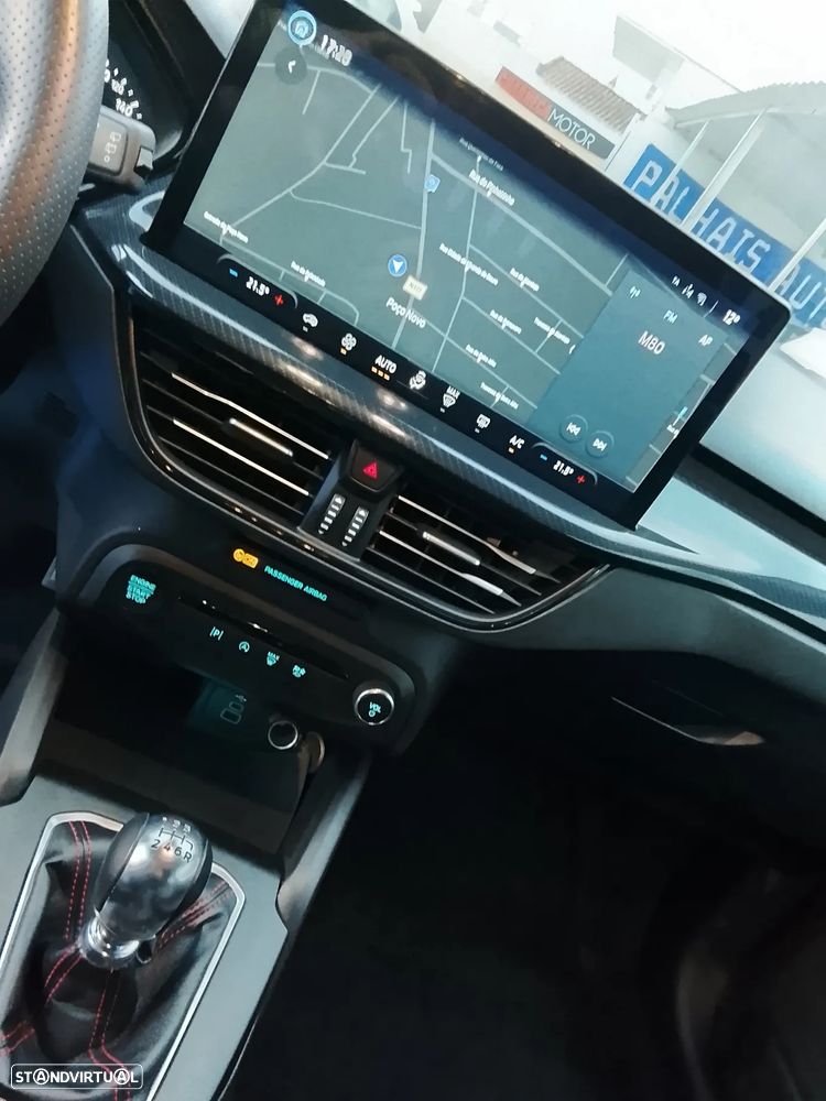 Ford Focus 1.0 EcoBoost MHEV ST-Line - 10