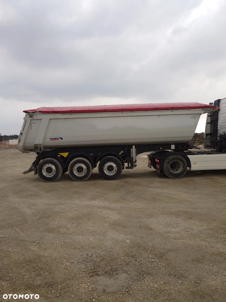 Schmitz Cargobull S.KI 24 SL 7.2 - 6