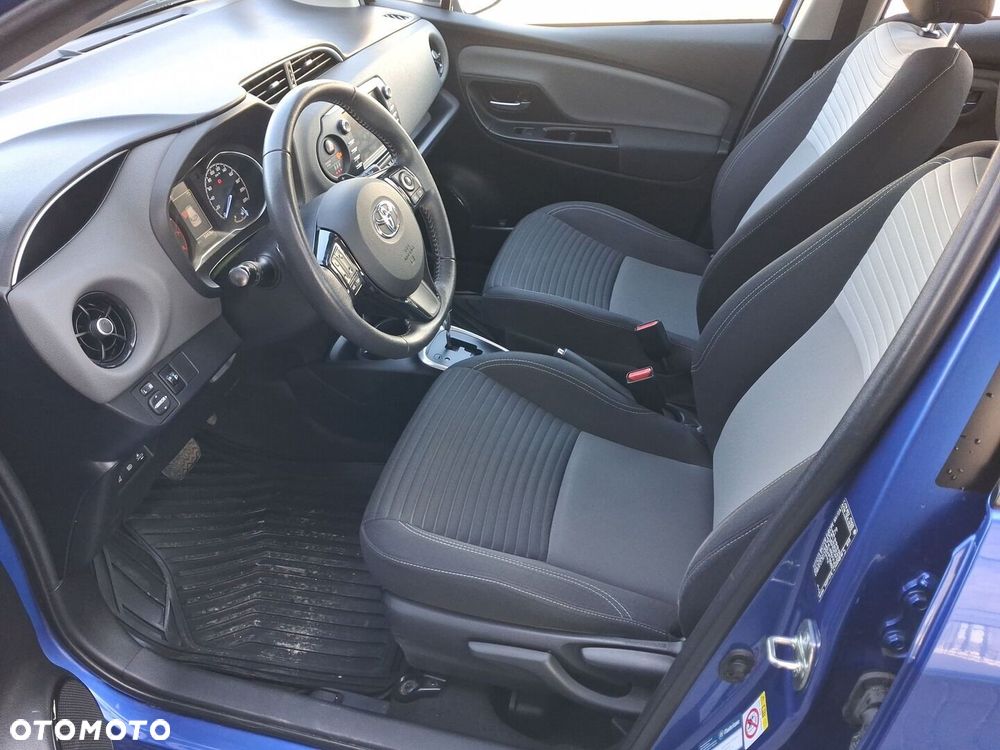 Toyota Yaris 1.5 Premium CVT - 15
