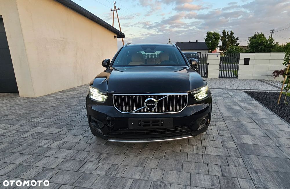 Volvo XC 40 B4 B AWD DKG Inscription - 12