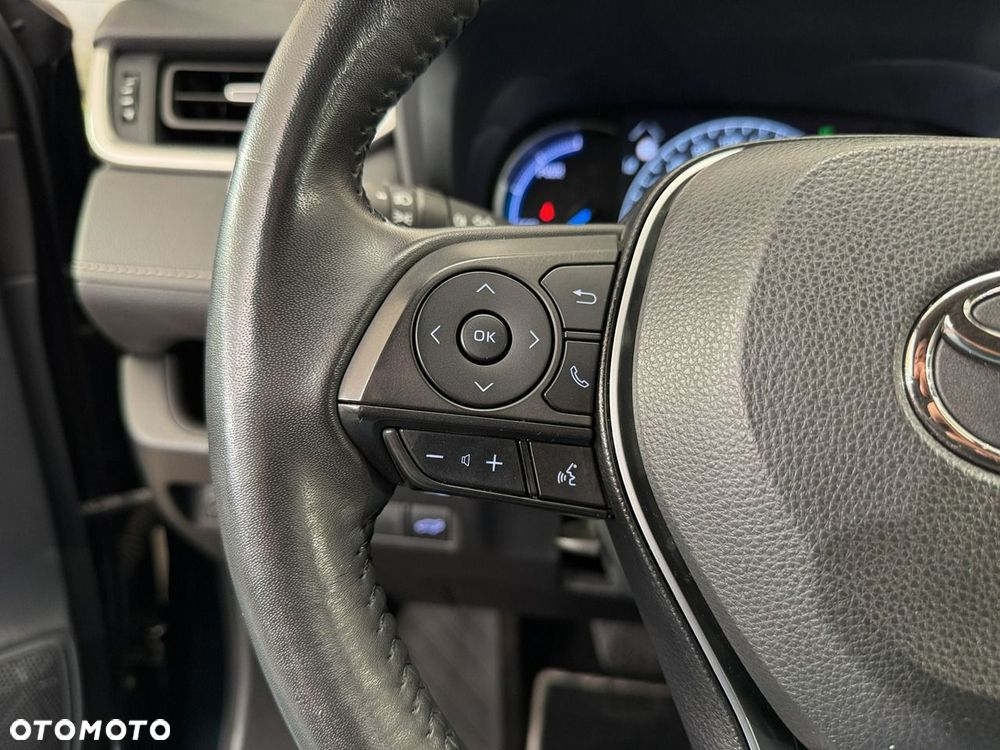 Toyota RAV4 - 16