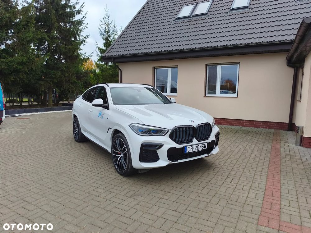 BMW X6 2023 photo 2