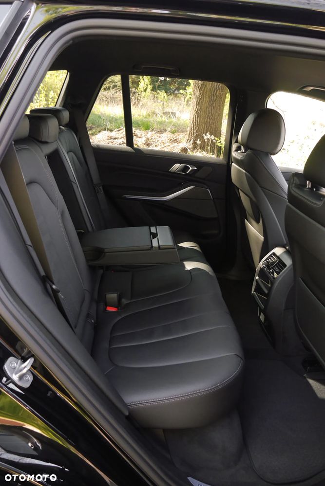 BMW X5 xDrive30d mHEV - 18