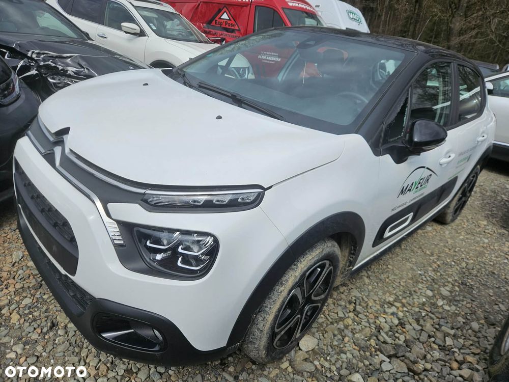 Citroën C3 Pure Tech 82 SHINE - 4
