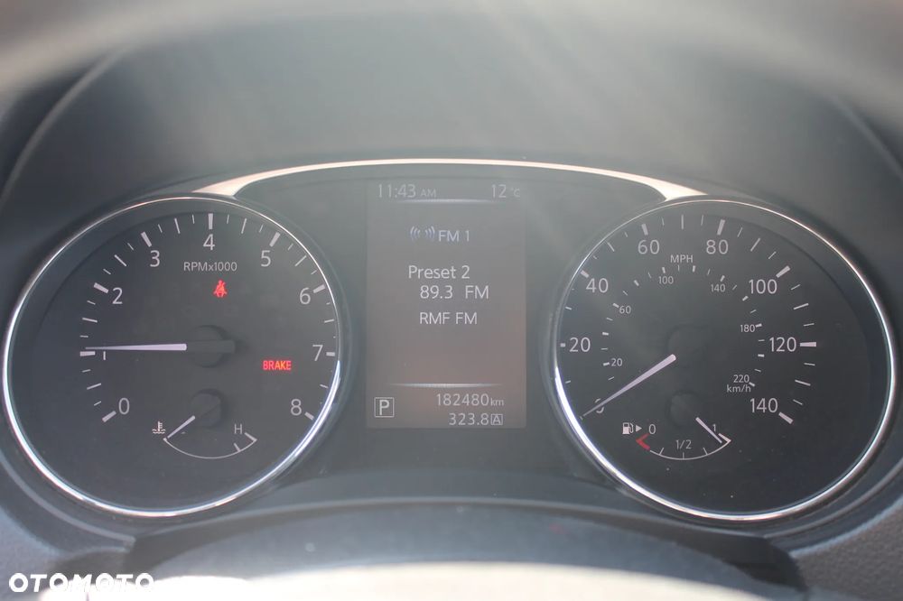 Nissan Rogue - 15