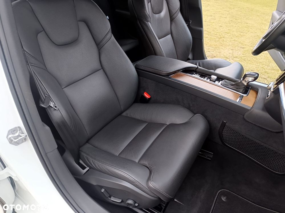 Volvo S90 D4 Inscription - 23