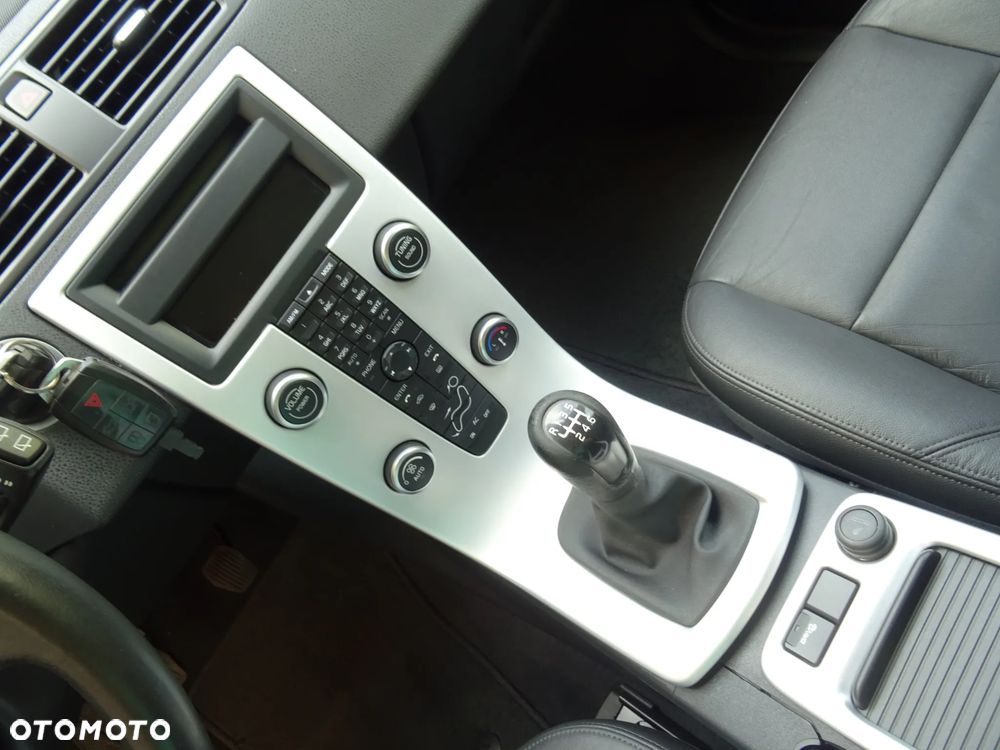 Volvo V50 DPF DRIVe Momentum - 12
