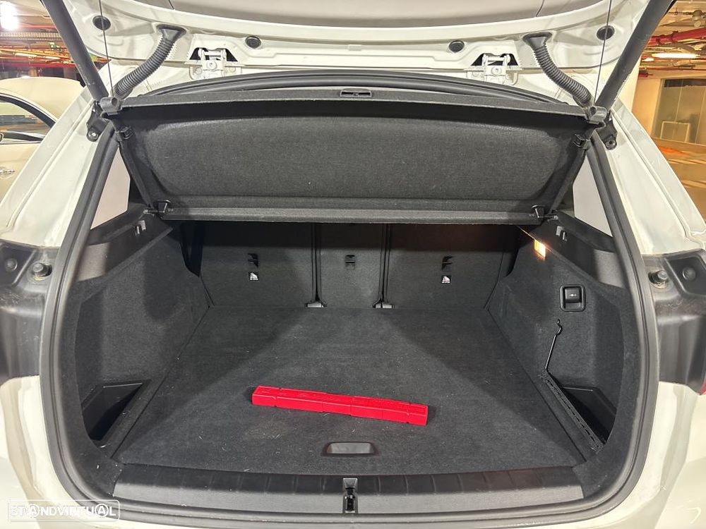 BMW X1 16 d sDrive Advantage Auto - 9