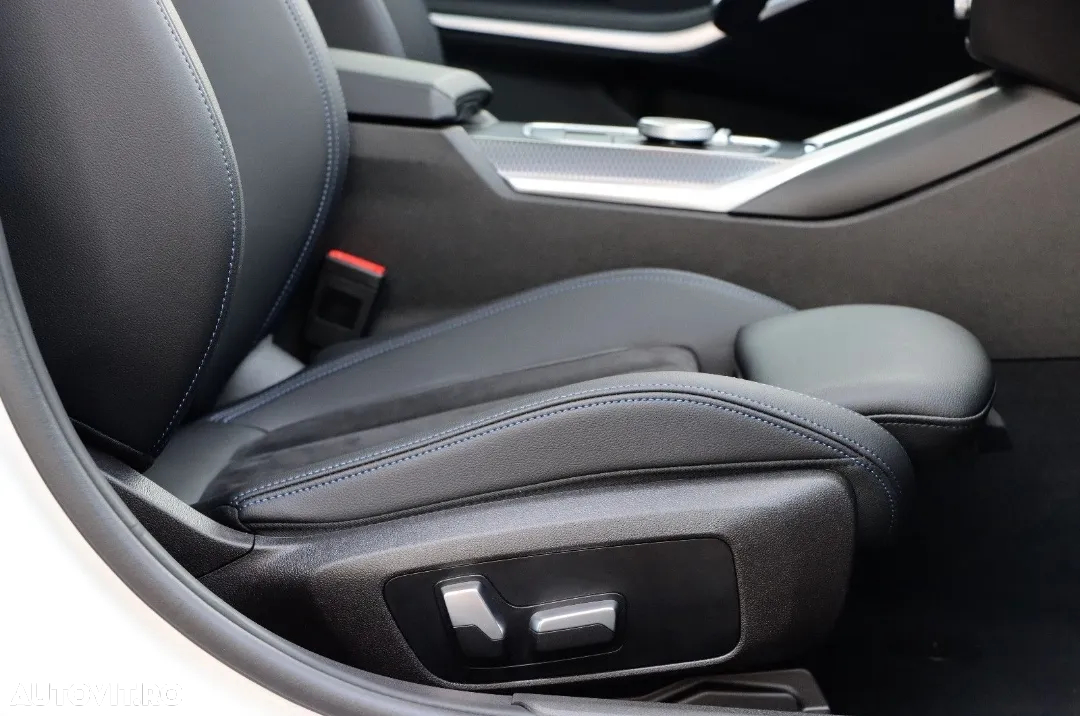 BMW Seria 3 320i AT - 19