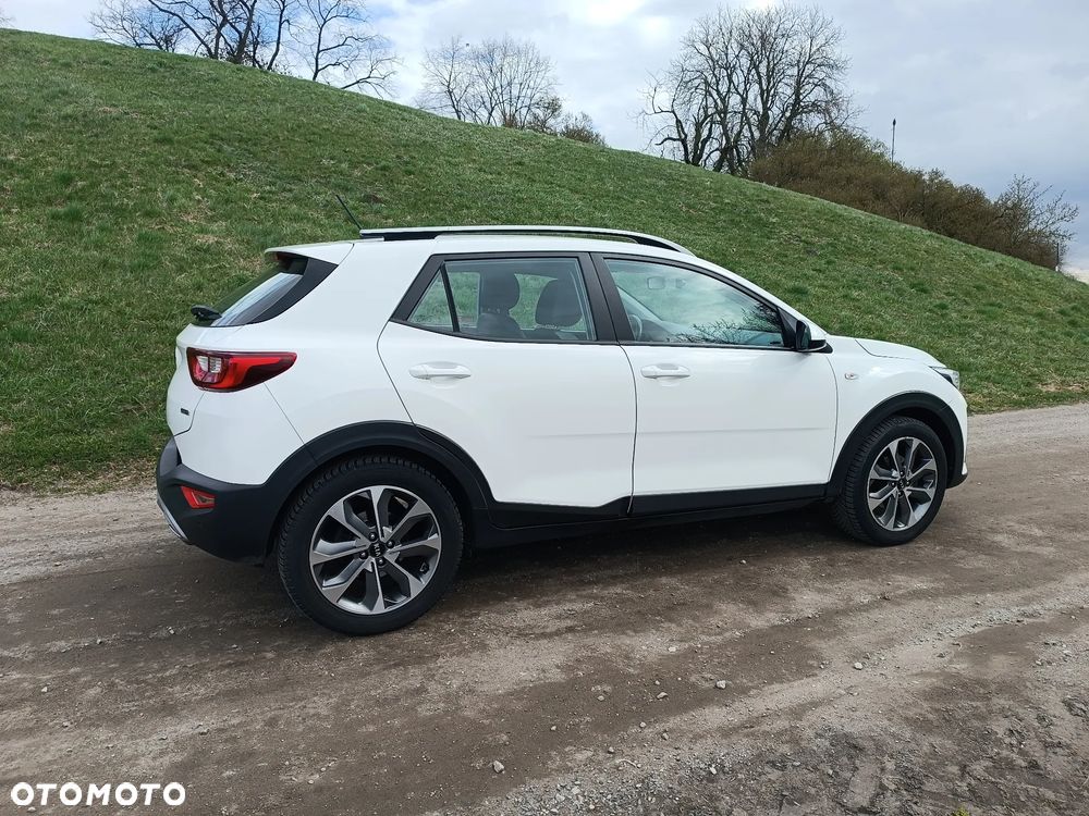 Kia Stonic 1.6 CRDi SCR L - 2