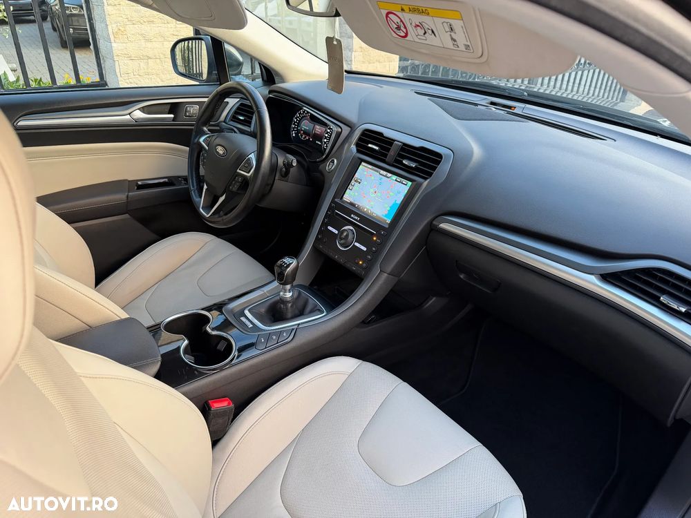 Ford Mondeo 2.0 TDCI ECOnetic Start-Stopp Titanium - 13
