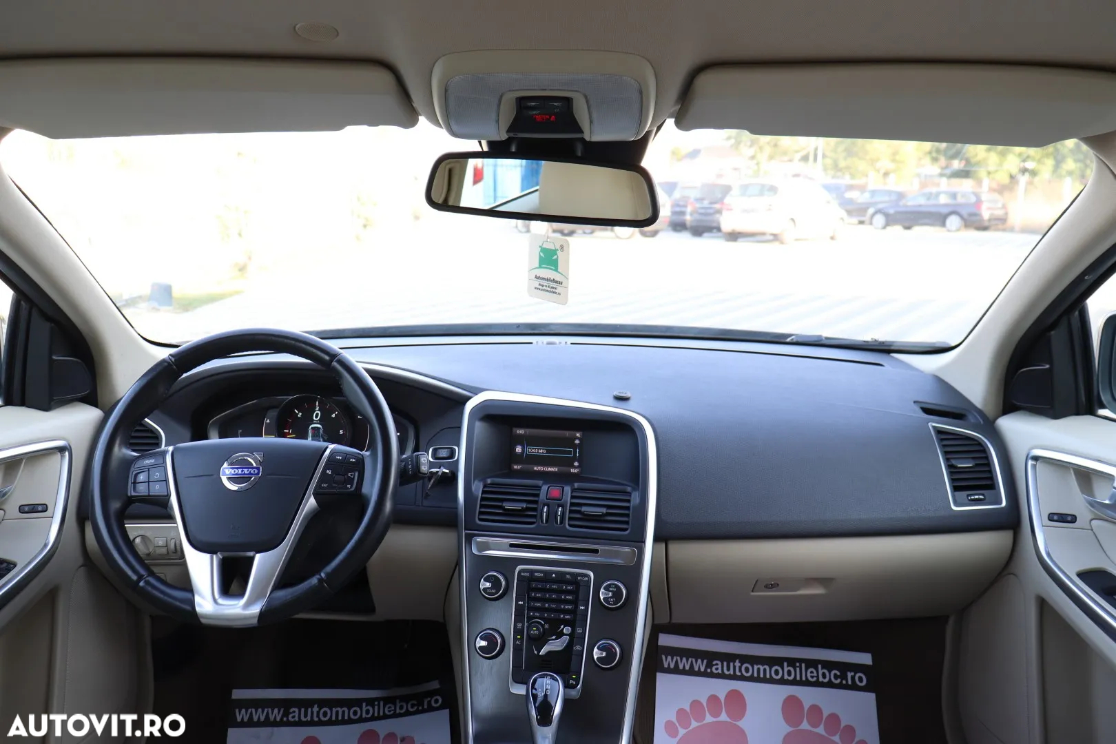 Volvo XC 60 - 13