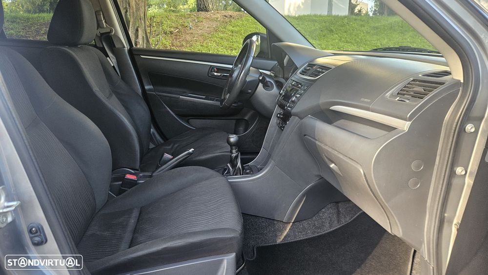 Suzuki Swift 1.3 DDiS Comfort - 5