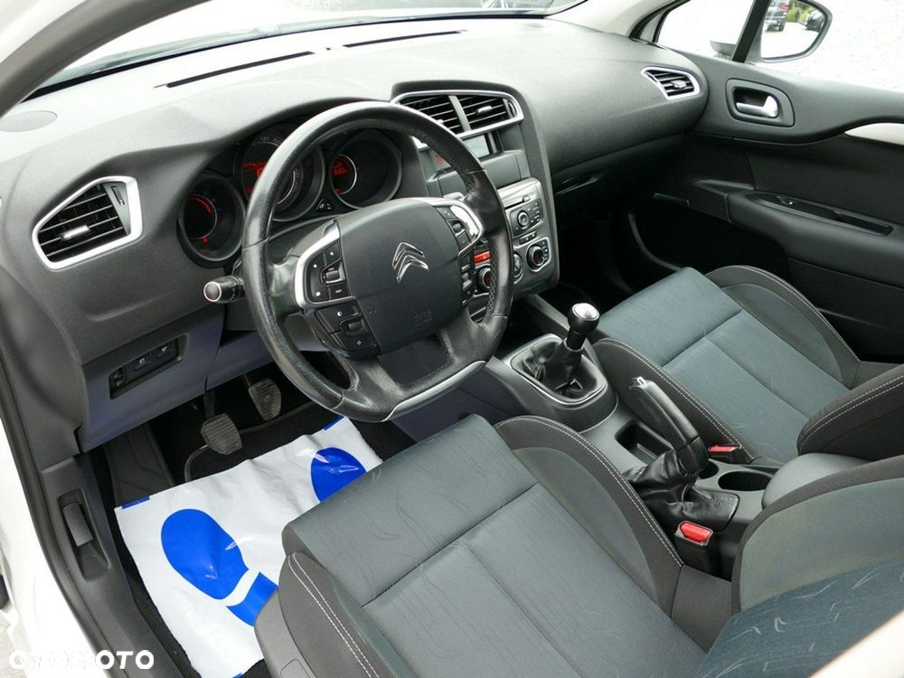 Citroën C4 - 15