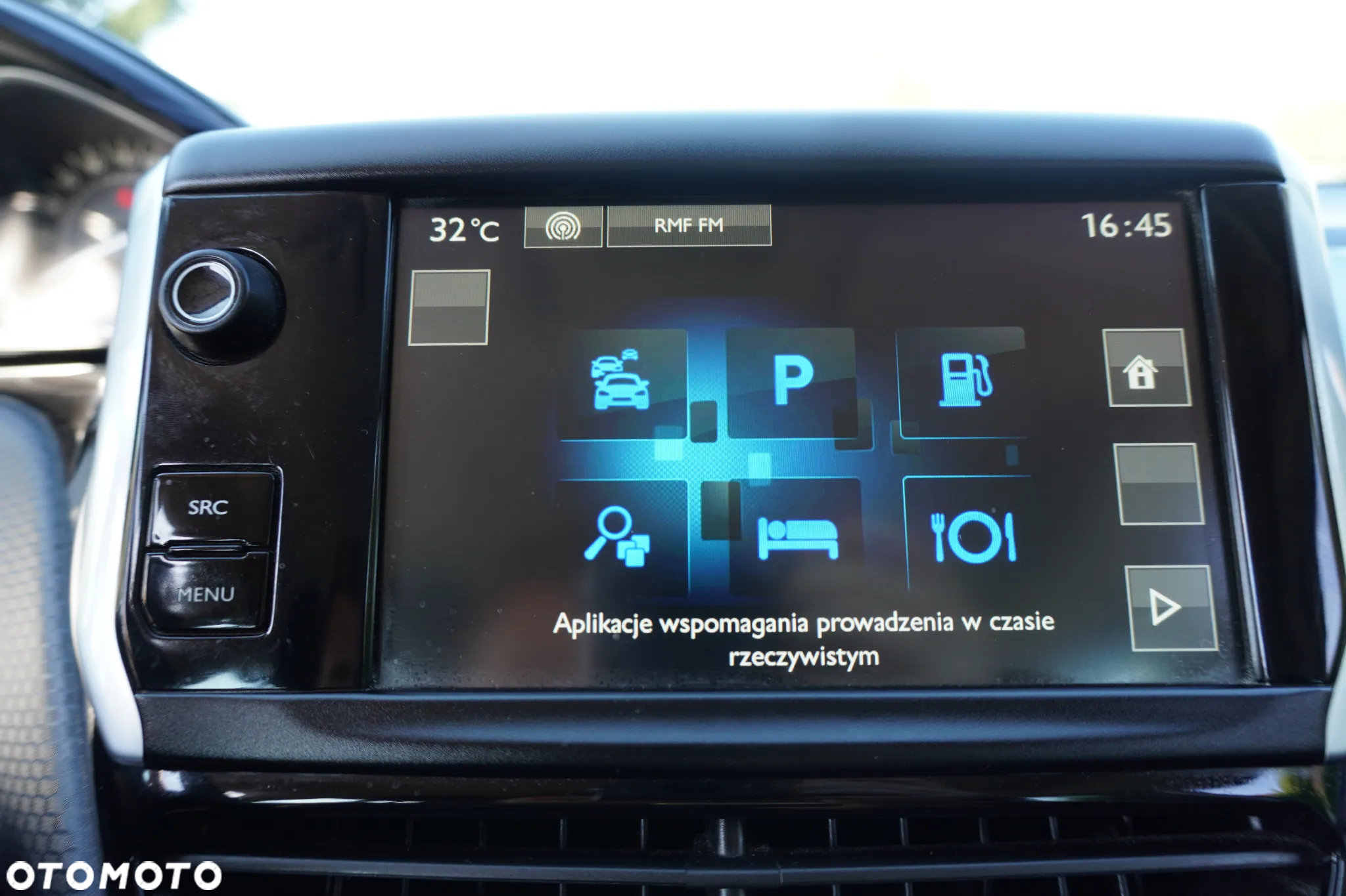Peugeot 2008 1.6 BlueHDi Allure - 24