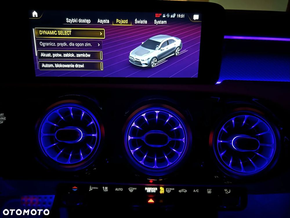 Mercedes-Benz Klasa A 250 E Progressive 8G-DCT - 16