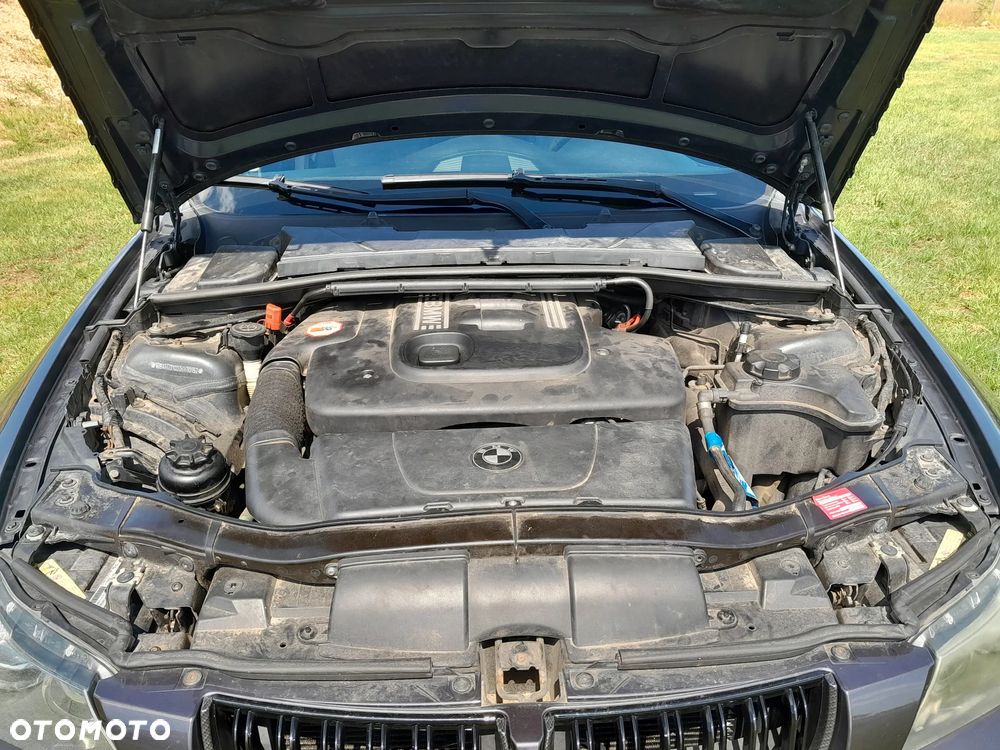 BMW Seria 3 320d - 17