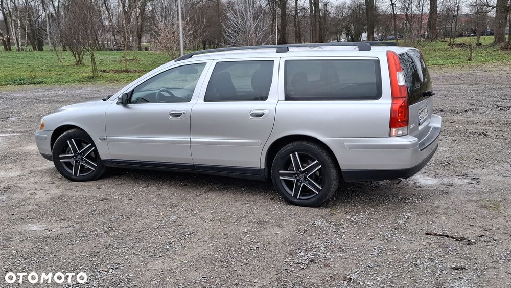 Volvo V70 2.4 Silver Edition - 23