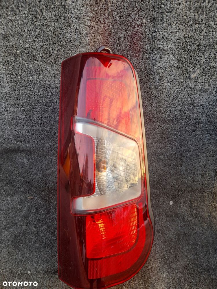 lampa lewa/prawa tylna citroen berlingo iv partner - 3