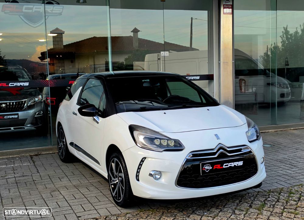 Citroën DS3 1.2 VTi So Chic - 11