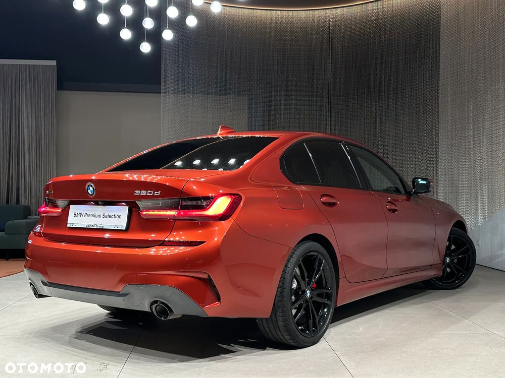 BMW Seria 3 320d xDrive M Sport sport - 2