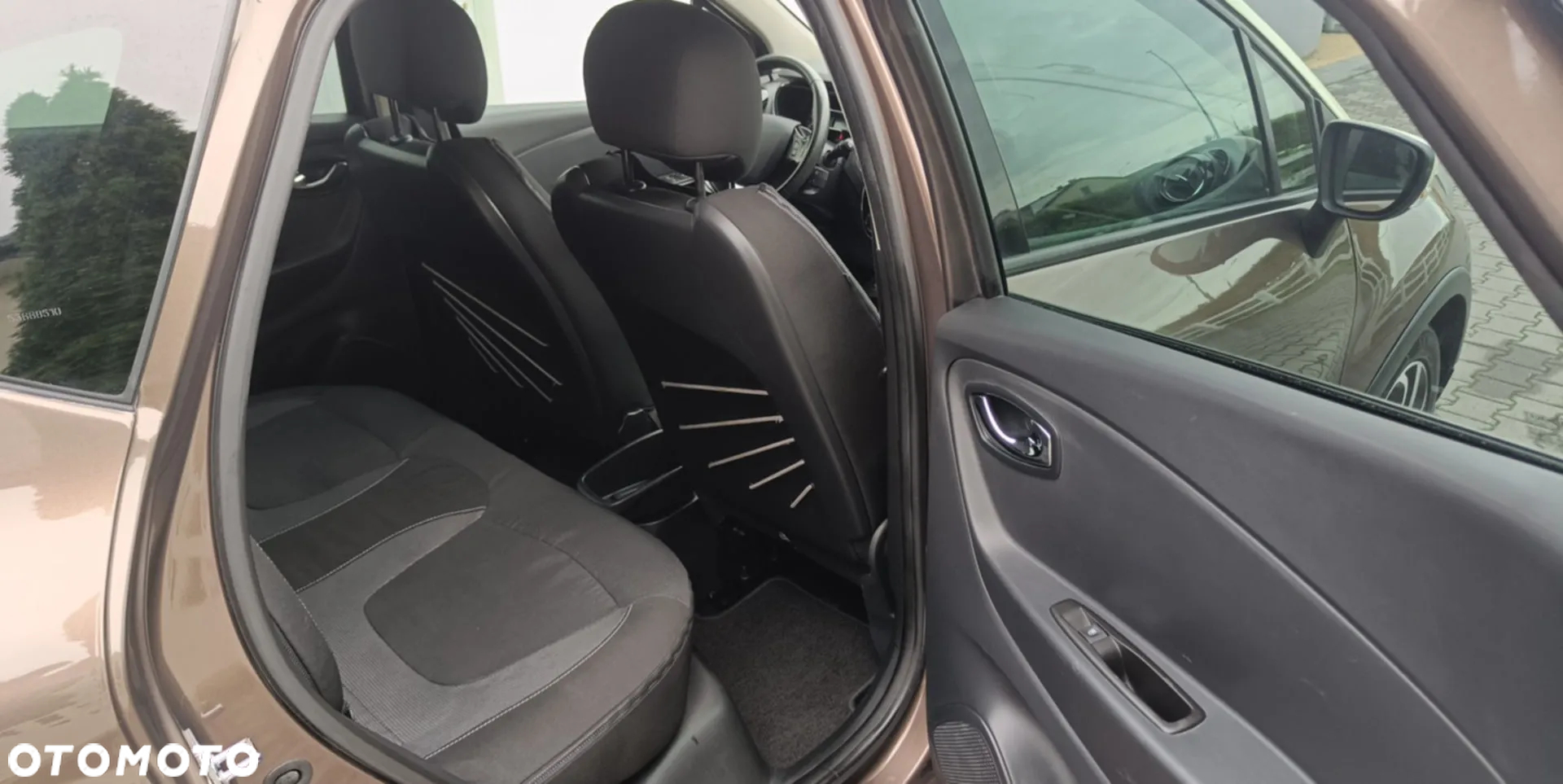 Renault Captur 0.9 Energy TCe Winter Edition - 10