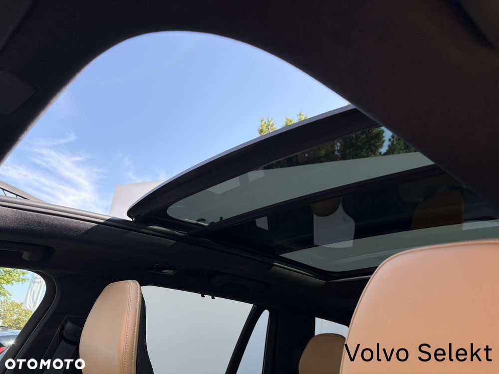 Volvo XC 90 - 23