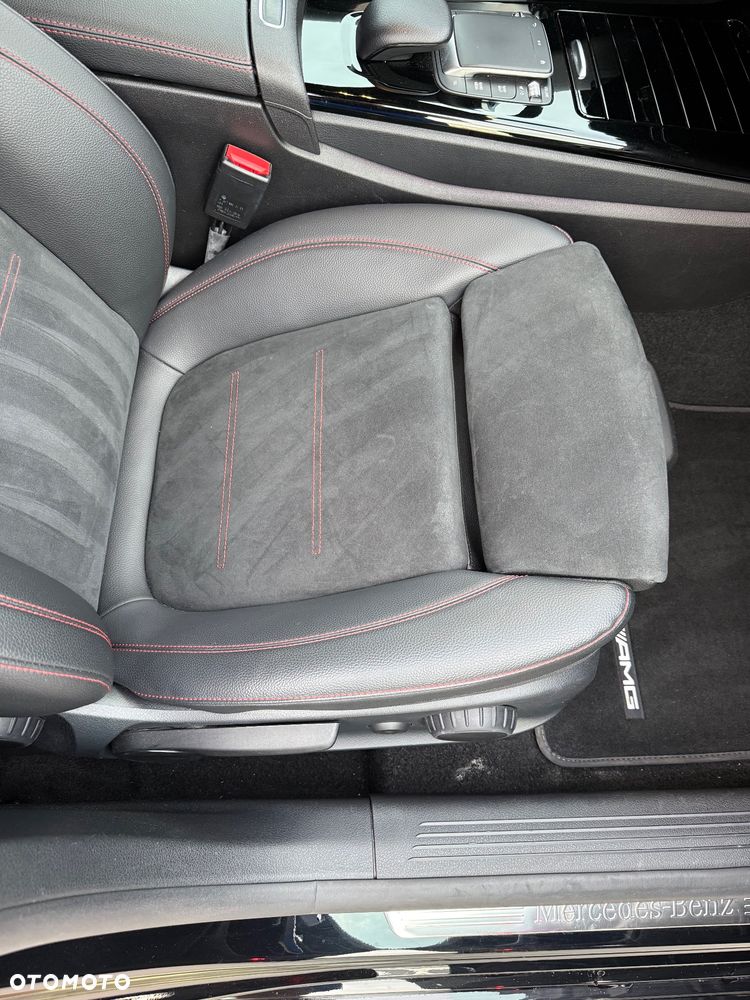Mercedes-Benz CLA 180 7G-DCT Edition AMG Line - 28