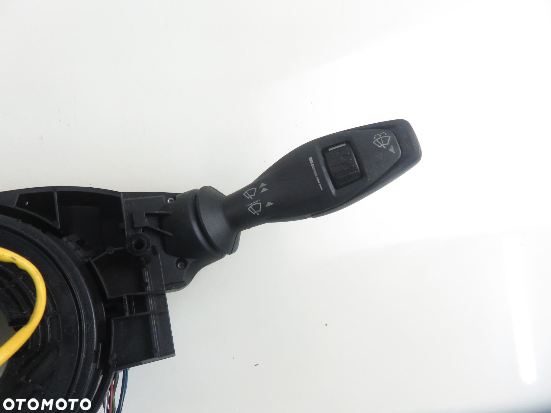 PRZEŁĄCZNIK ZESPOLONY FORD FIESTA MK6 VI 8A6T13335CB 8A6T13N064GD - 8