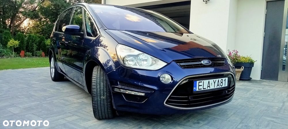 Ford S-Max 2.0 TDCi DPF Champions Edition - 4