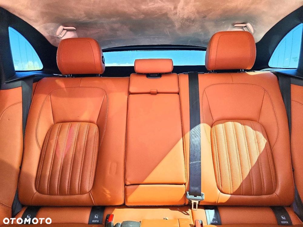 Jaguar F-Pace 2.0 i4P AWD R-Sport - 12