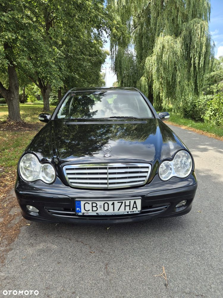 Mercedes-Benz Klasa C 180 Kompressor Classic - 5