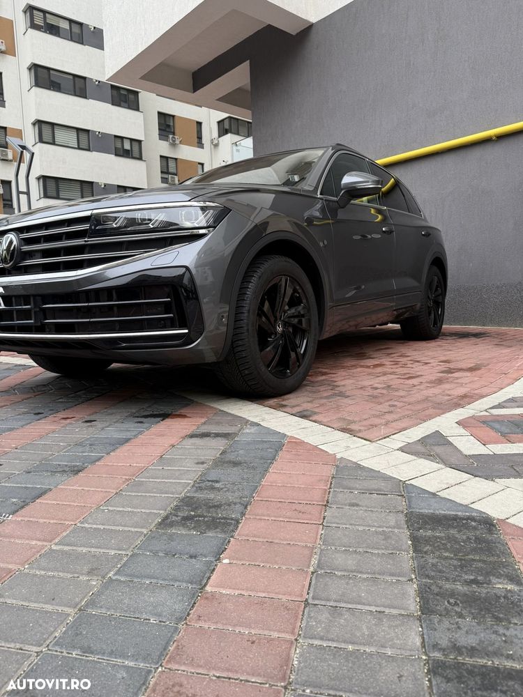 Volkswagen Touareg V6 TDI Elegance - 4