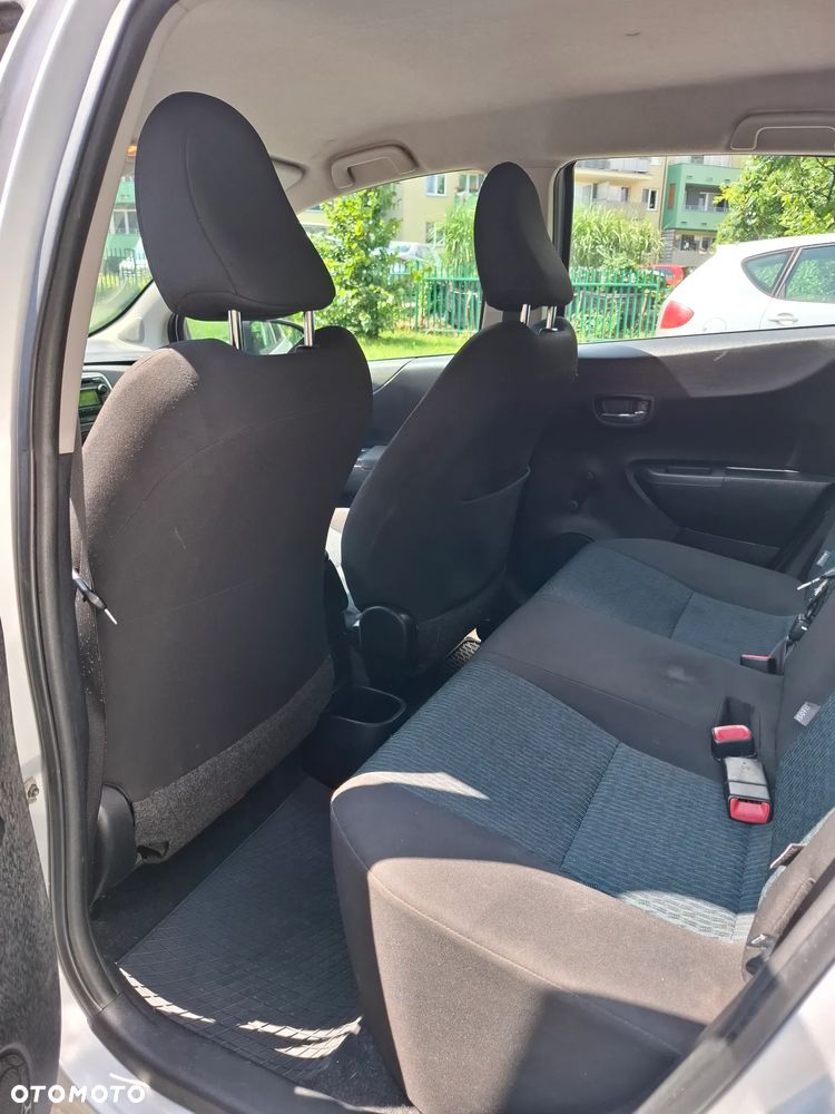 Toyota Yaris - 14