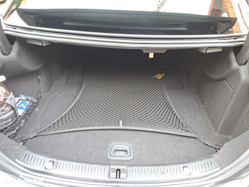 Mercedes-Benz E 220 d 9G-TRONIC Avantgarde - 35